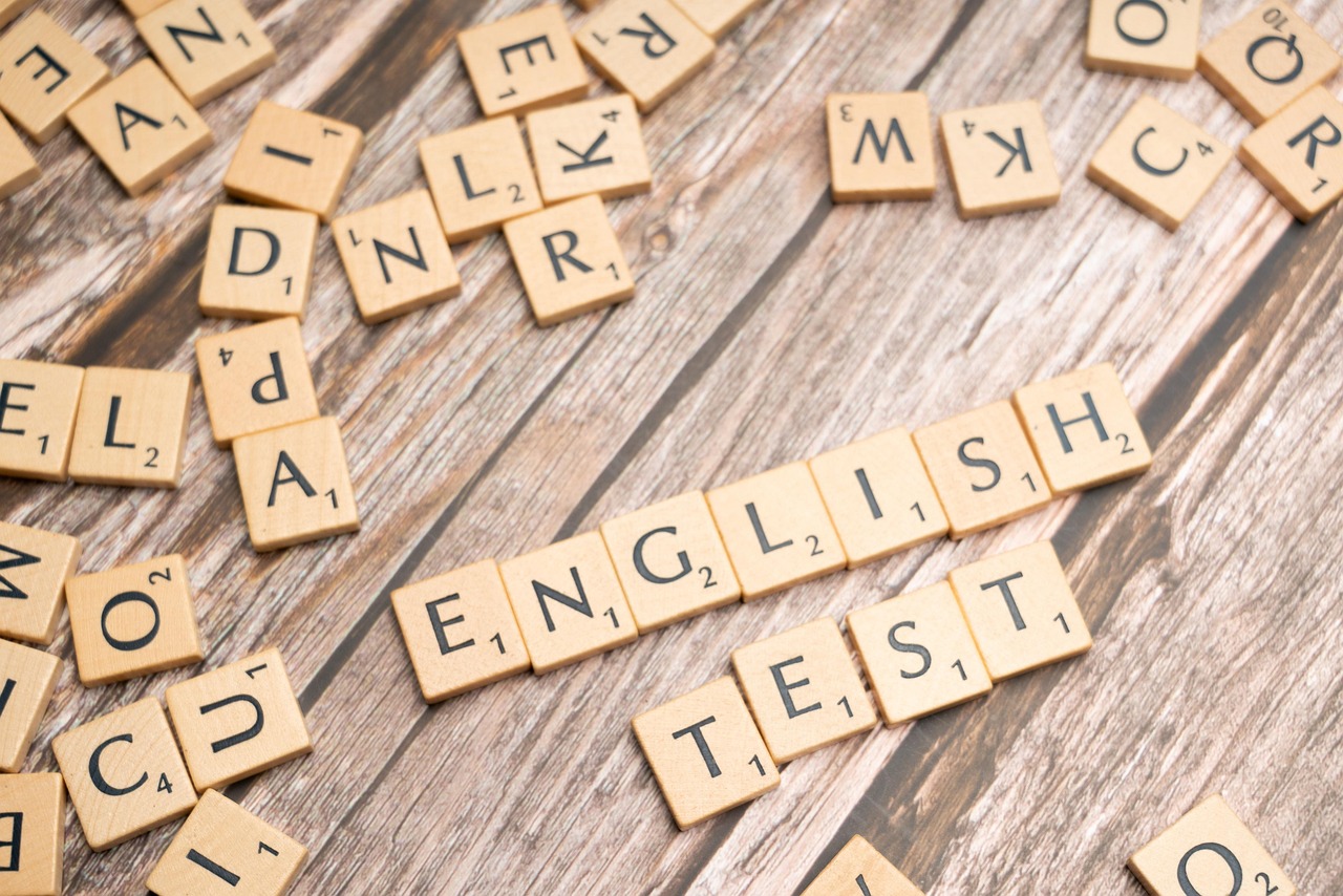 Vocabulary building; Oral and writing comprehension; Grammar – Past continuous tense; Writing – “How I spent my last holiday” For Primary 3